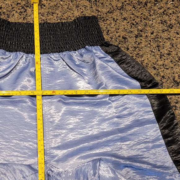 NWOT pearl shimmery American Apparel high waist shorts - Picture 6 of 7